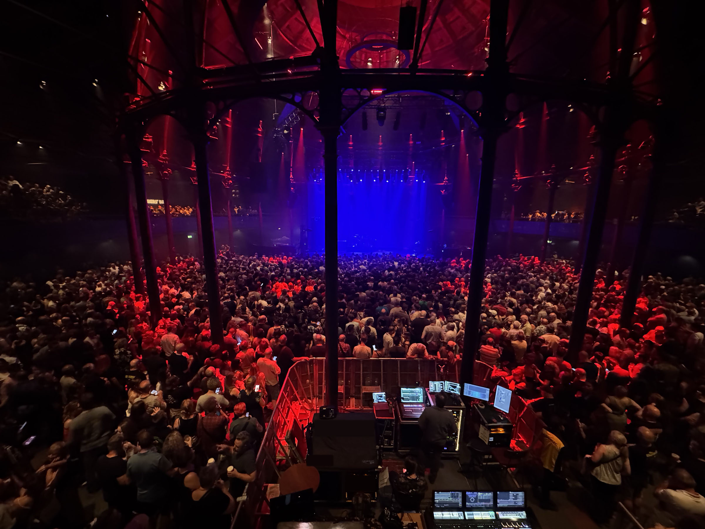 FOH engineer David Gaumé relies on the Waves LV1 Classic for Garbage’s 2026 European tour